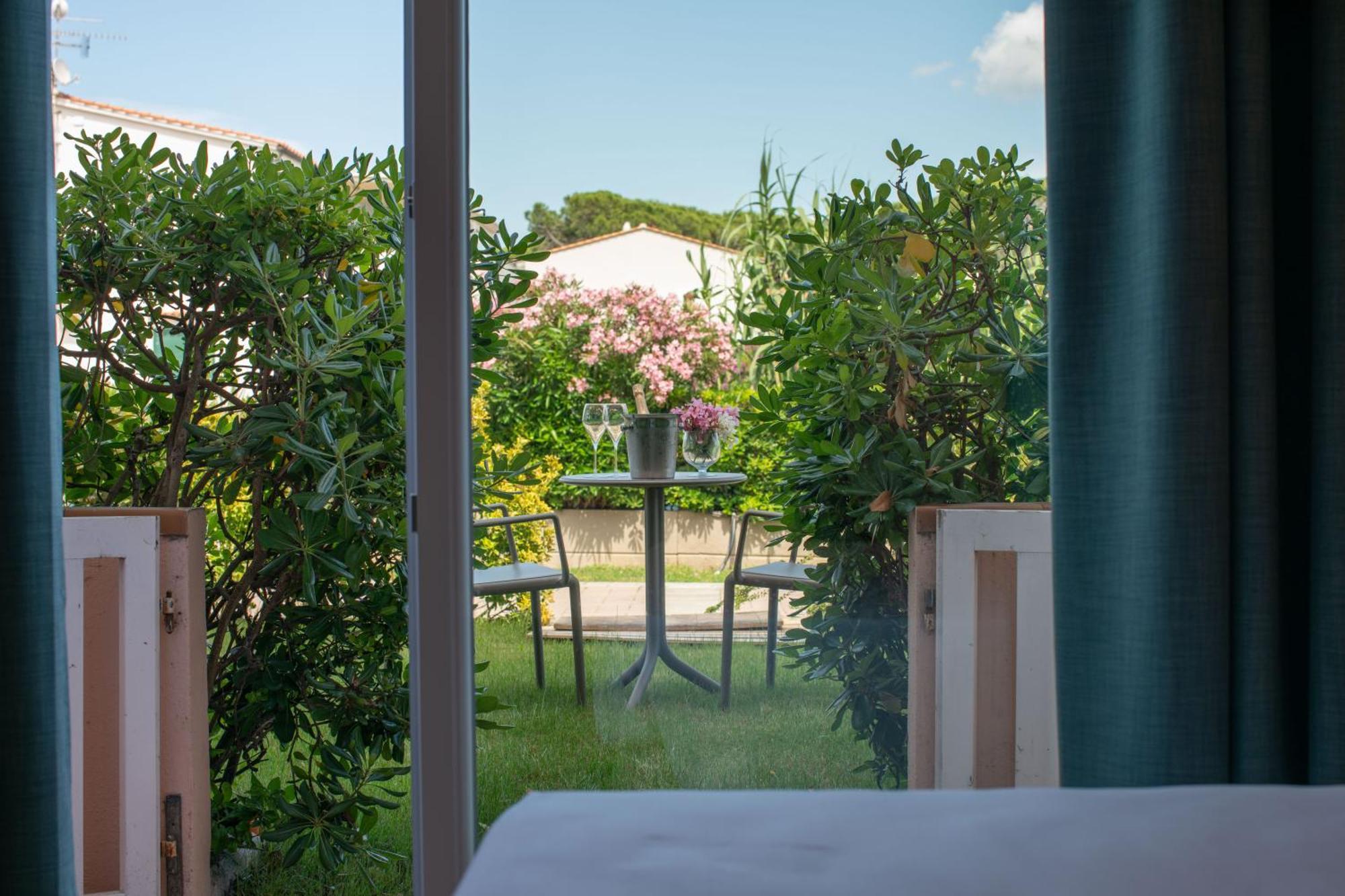 Hotel Riva Del Sole Marina di Campo Luaran gambar