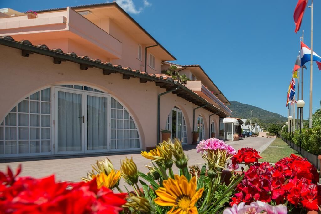 Hotel Riva Del Sole Marina di Campo Luaran gambar